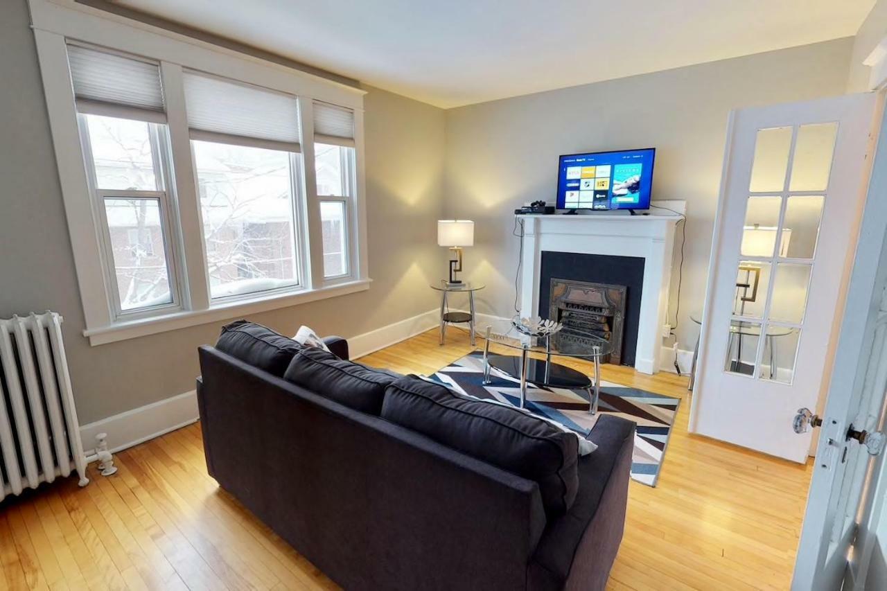 オタワBright, Clean, Private. In The Heart Of Downtown! Parking, Wi-Fi And Netflix Includedアパートメント エクステリア 写真